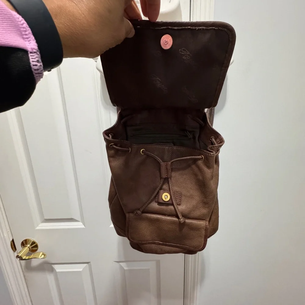 Fossil stylish backpack